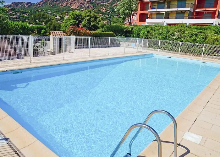 Апартаменты Agay By Interhome Сен-Рафаэль