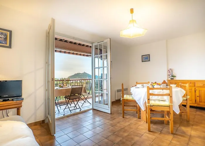 Agay By Interhome Апартаменты Сен-Рафаэль