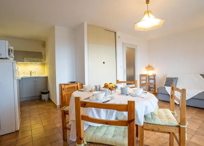 Agay By Interhome Апартаменты Сен-Рафаэль